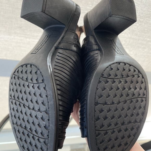 Rockport gladiator black leather sandals/heels in great used condition. Size 7US - Picture 8 of 10